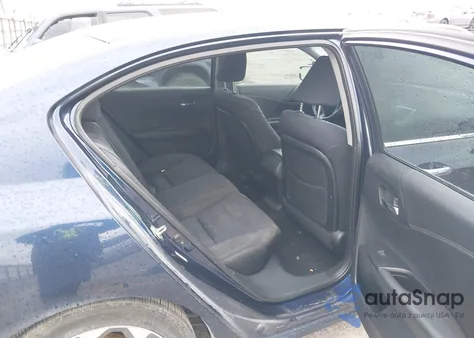 2013 Honda Accord Sport z USA, uszkodzony, nr VIN 1HGCR2F52DA271354